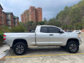 toyota-tundra-2016-small-2
