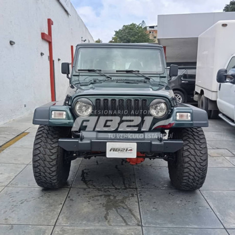 jeep-wrangler-2000-big-0