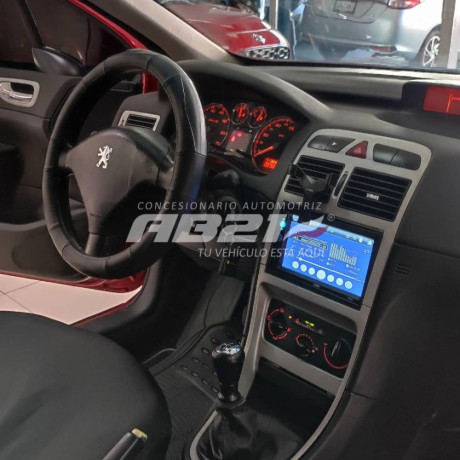 peugeot-307-2010-big-2