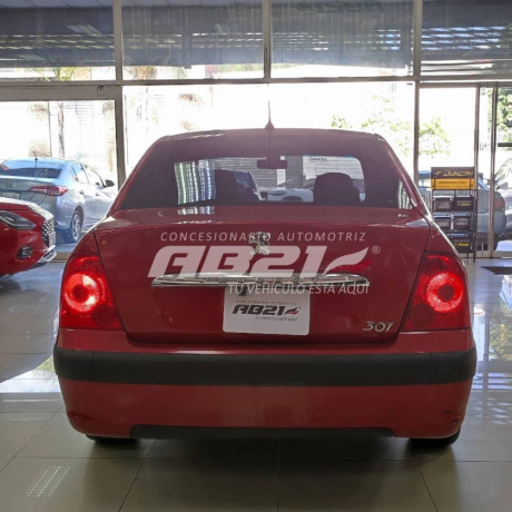 peugeot-307-2010-big-3