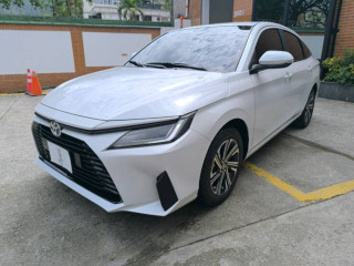 toyota-yaris-2025