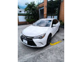 toyota-camry-2017-small-0