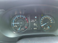 toyota-hilux-2023-small-1