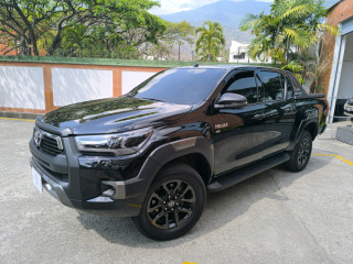 toyota-hilux-2023