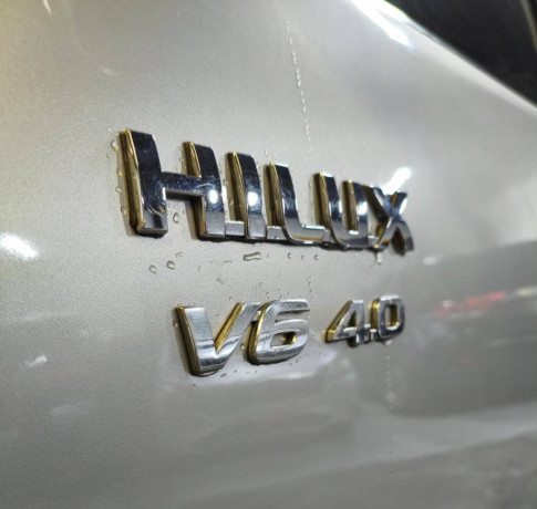 toyota-hilux-kavak-2011-big-3