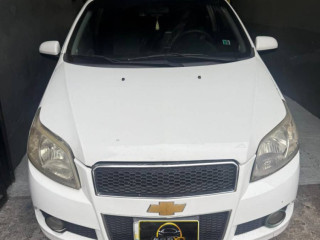 chevrolet-aveo-2012