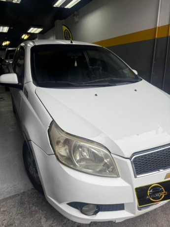 chevrolet-aveo-2012-big-1