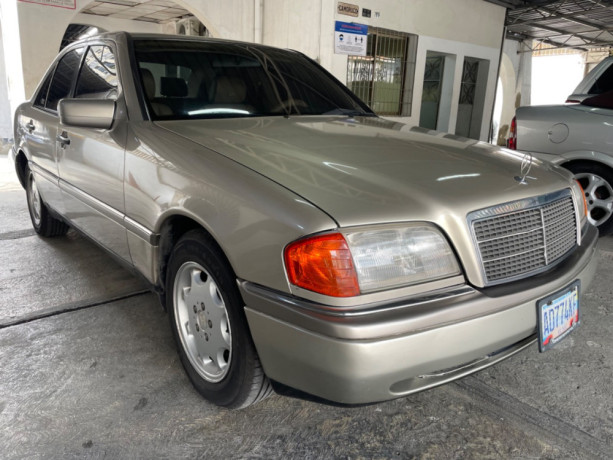 mercedes-benz-c230-1993-big-1