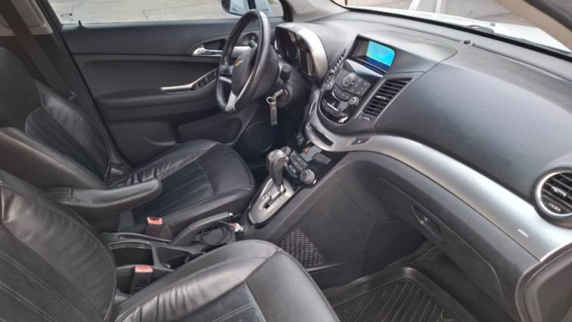 chevrolet-orlando-2012-big-2