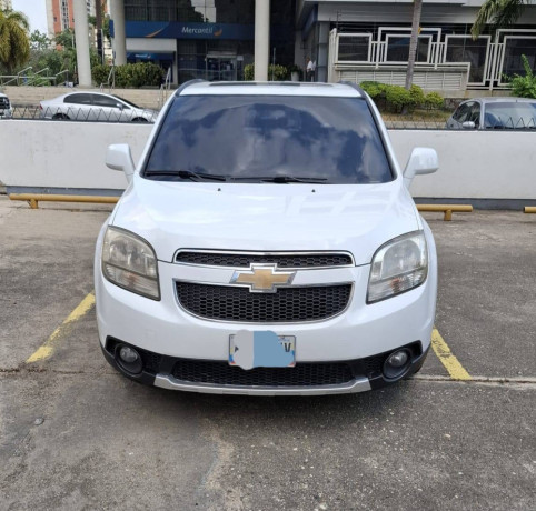 chevrolet-orlando-2012-big-0