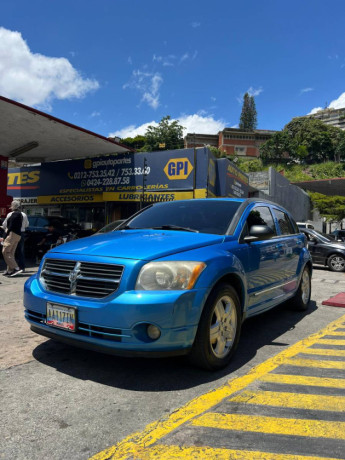 dodge-caliber-2009-big-2