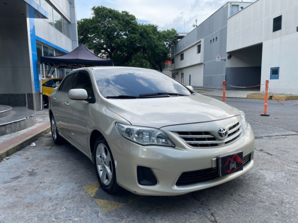 toyota-corolla-2012-big-1