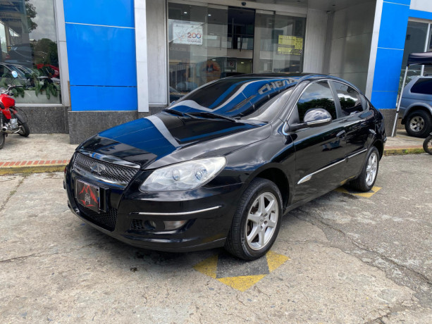 chery-orinoco-2012-big-0