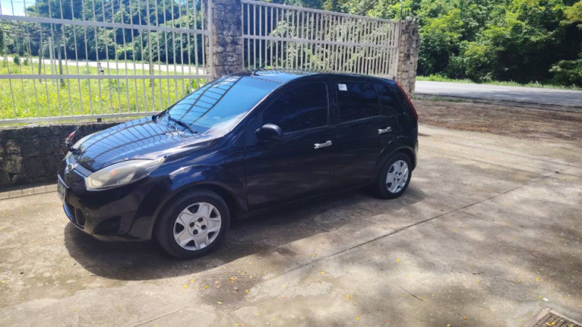 ford-fiesta-2012-big-0