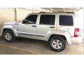 jeep-cherokee-kk-2009-small-1