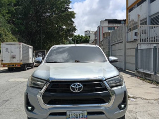 toyota-hilux-2021
