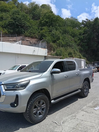 toyota-hilux-2021-big-2