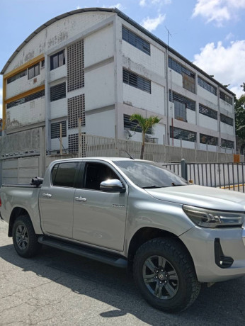 toyota-hilux-2021-big-3