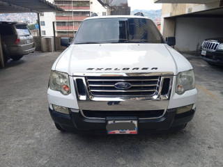 ford-explorer-sport-trac-2007