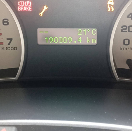 ford-explorer-sport-trac-2007-big-3
