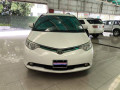 toyota-previa-2009-small-1