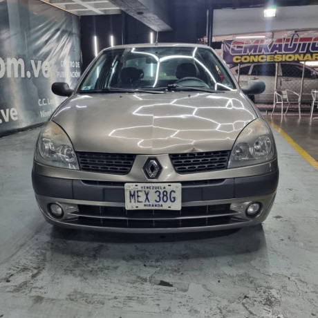 renault-symbol-2007-big-0