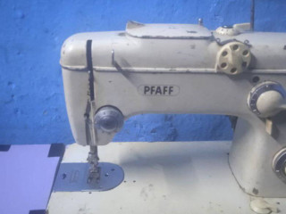 se-vende-maquina-pfaff-260