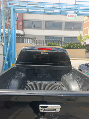 chevrolet-luv-dmax-2011-big-3