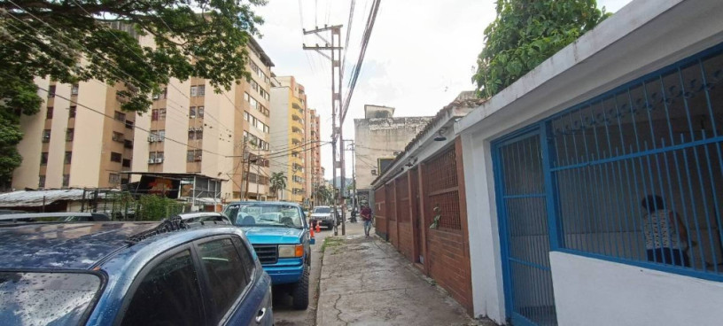 se-alquila-local-comercial-av-bolivar-valencia-callejon-prebol-big-2