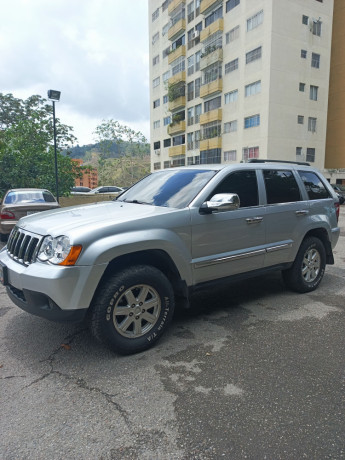 jeep-grand-cherokee-2009-big-0