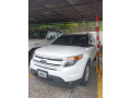 ford-explorer-2013-small-0