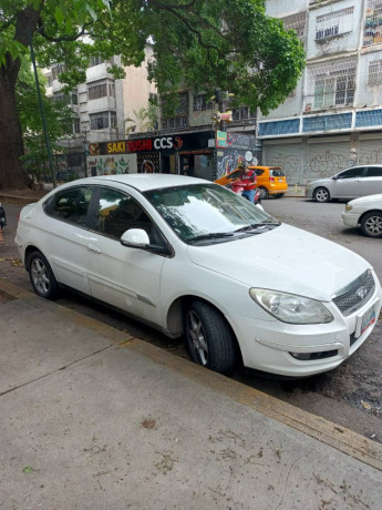 chery-orinoco-2015-big-2