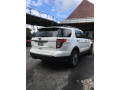 ford-explorer-2012-small-6