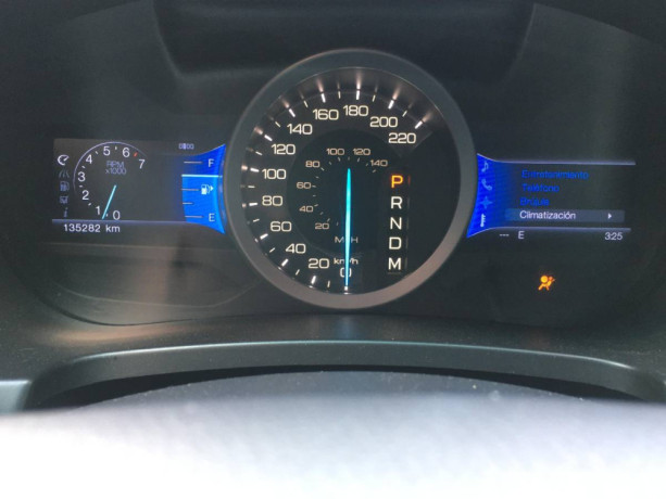 ford-explorer-2012-big-2