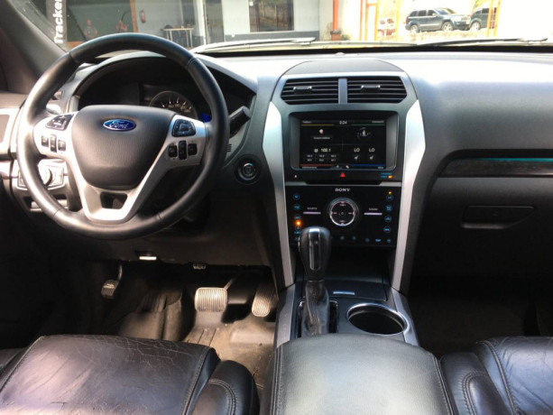 ford-explorer-2012-big-3
