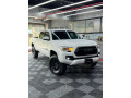toyota-tacoma-2017-small-0