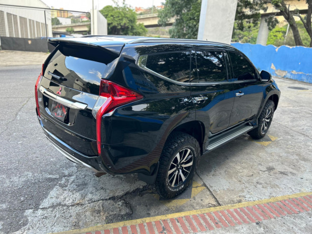 mitsubishi-montero-2019-big-4