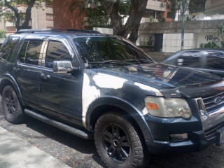 ford-explorer-2010